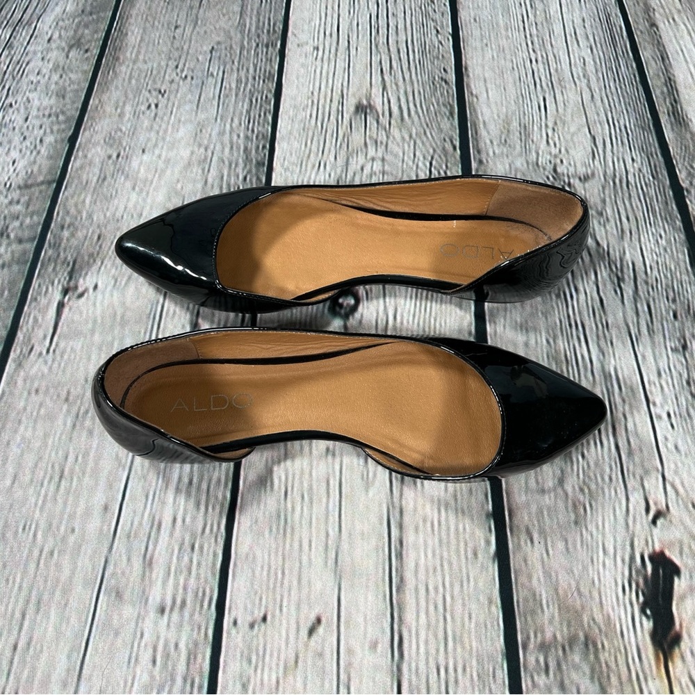 GUC Aldo Black Patent Flats size 8